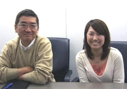 亀田医療情報株式会社　経営管理部 部長 佐藤 昌彦 様(左)/諏訪 有紀 様(右)